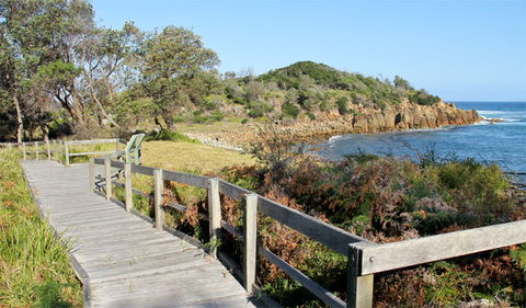 Mimosa Rocks Walking Track - Darwin Holiday 0