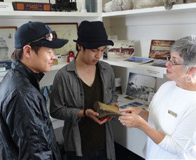 Cape Byron Headland And Lighthouse - Darwin Holiday 3