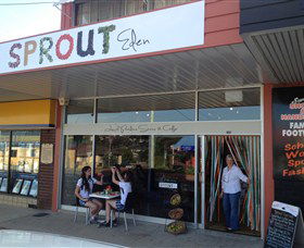 Sprout Eden - Darwin Holiday 0