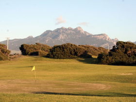 Flinders Island Sports & RSL Club - Darwin Holiday 0