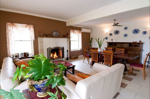 Villa Cavour Bed And Breakfast - Darwin Holiday 5