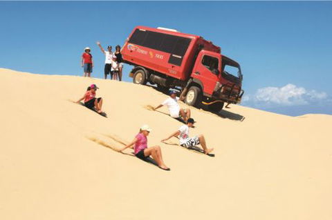 Port Stephens 4WD Tours - Darwin Holiday 24