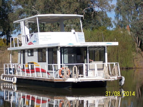 Murray Darling House Boats - Darwin Holiday 2