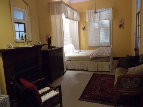 Guy House Bed And Breakfast - Darwin Holiday 0