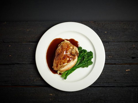 Farmers Arms Hotel & Art Suites Daylesford - Darwin Holiday 12