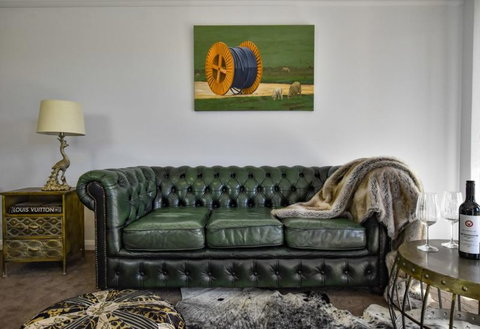 Farmers Arms Hotel & Art Suites Daylesford - Darwin Holiday 3