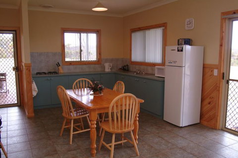 Riverside Retreat - Darwin Holiday 3