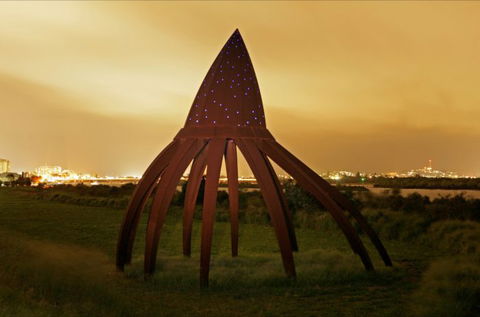 Bluewater Trail Public Art - Darwin Holiday 0