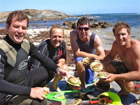 Goin' Off Safaris - Darwin Holiday 13