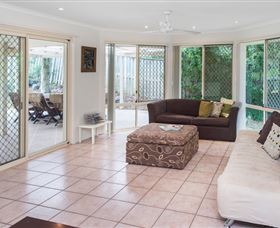 At Theme Park Central Holiday House - Darwin Holiday 3