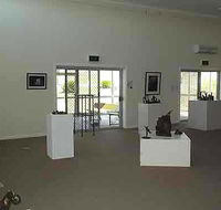 Ceramic Break Sculpture Park - Darwin Holiday