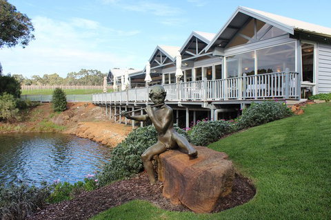 Private Custom Margaret River Tour - Darwin Holiday 9