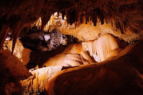 Jewel Cave Fully-guided Tour - Darwin Holiday 1