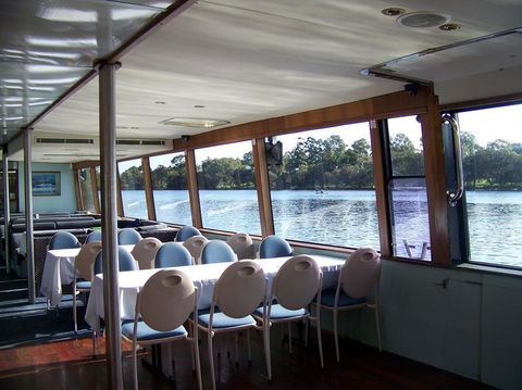 Swan Valley Gourmet Wine Cruise From Perth - Darwin Holiday 16