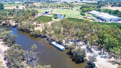 Swan Valley Gourmet Wine Cruise From Perth - Darwin Holiday 18