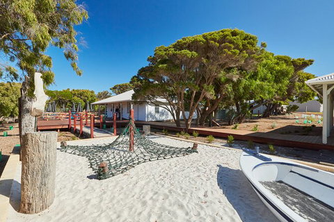 Cape Naturaliste Lighthouse Fully-guided Tour - Darwin Holiday 4