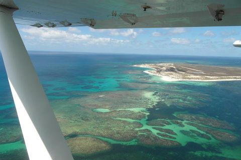 Abrolhos Flyover - Darwin Holiday 1