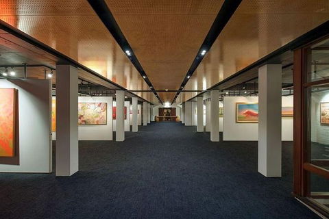 Leeuwin Estate: Guided Tour Including Food And Wine Pairing Flight - Darwin Holiday 1