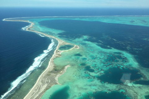 Abrolhos Islands Scenic Flight & Snorkel Adventure From Perth - Darwin Holiday 5