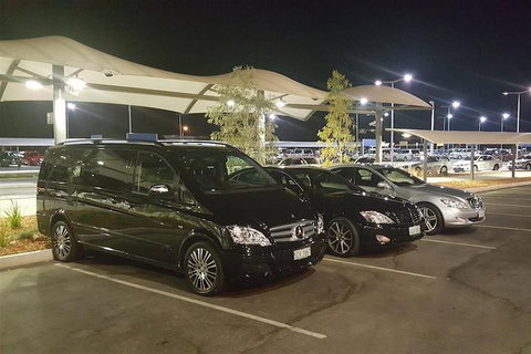 Perth Departure Transfer By Private Chauffeur: Perth City Center To Airport - Darwin Holiday 2