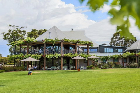 Full-Day Winery And Brewery Tour In Margaret River With Lunch - Darwin Holiday 1