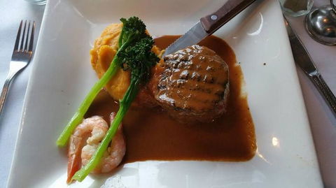 Spirit Of Melbourne Dinner Cruise - Darwin Holiday 13