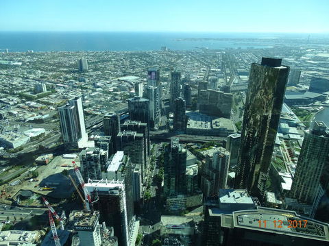 Eureka Skydeck 88 Admission Ticket - Darwin Holiday 11