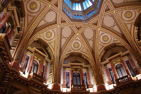 Golden Mile Melbourne Heritage Walking Tour - Darwin Holiday 1