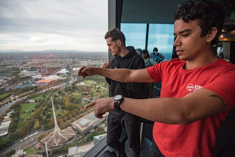 Melbourne - Private Bites And Sights Tour Including Entrance To Eureka Skydeck - Darwin Holiday 1