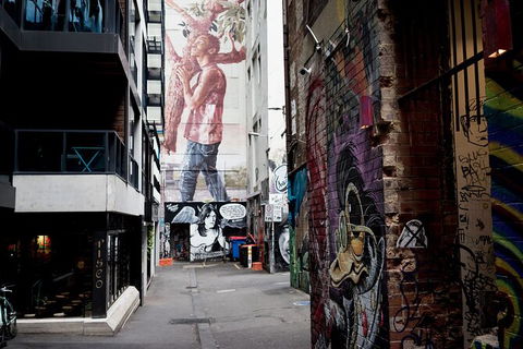 Melbourne - Private Bites And Sights Tour Including Entrance To Eureka Skydeck - Darwin Holiday 11