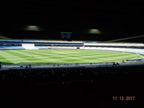 Half-Day Sports Lovers Bus Tour Of Melbourne With Tour Options - Darwin Holiday 7