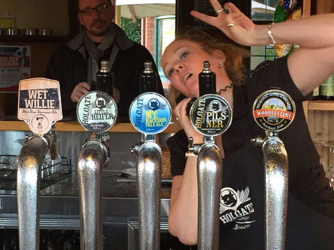 Champion Racehorse Tour With Beer And Wine Tasting - Darwin Holiday 2