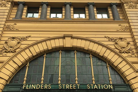 Melbourne Airport To Melbourne CBD To Melbourne Airport (2 Way Transfer) - Darwin Holiday 4