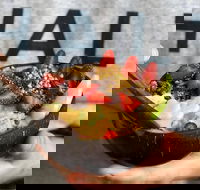 Vegan Food  Drink Walking Tour CBD - Darwin Holiday