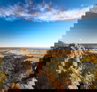 Macedon Ranges Small Group Wine Tour with 2 Course Lunch and Morning Tea - Darwin Holiday