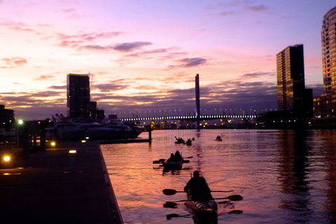 Melbourne City Twilight Kayak Tour - Darwin Holiday 8