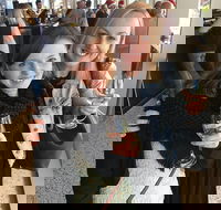 Small Public Car Yarra Valley Wine Tour inc 2 course lunch with a wine - Darwin Holiday