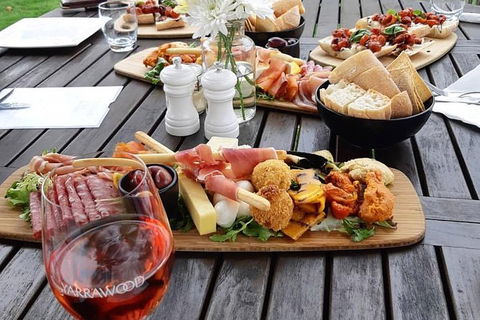 CHEVY CONVERTIBLE Package For 2 People- Wine Lunch Cheese & Chocolate From Melb. - Darwin Holiday 10