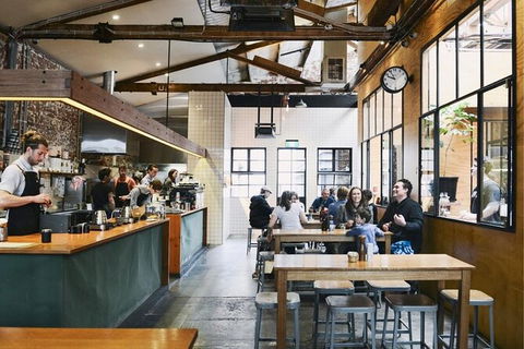 Brunch With A City Host In Melbourne - Darwin Holiday 4