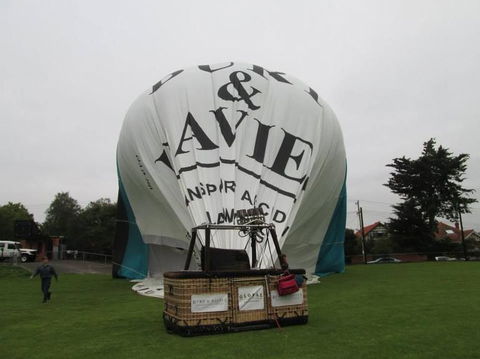 Melbourne Balloon Flight At Sunrise - Darwin Holiday 8