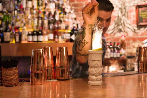 Melbourne Walking Tour: Uncover Hidden Laneway Bars - Darwin Holiday 3