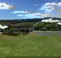 Mornington Peninsula Winery Bus Tour including lunch with a glass of wine - Darwin Holiday