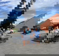 Small Public Mornington Peninsula Winery Tour including lunch - Darwin Holiday