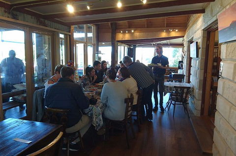 Phillip Island Wine Experience Tour - Darwin Holiday 14