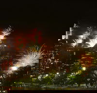 Melbourne New Year's Eve Party Cruise - Darwin Holiday