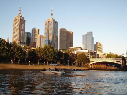 Melbourne New Year's Eve Party Cruise - Darwin Holiday 8