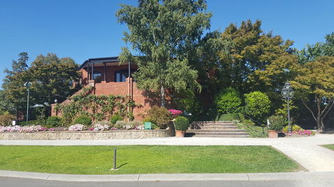 Yarra Valley Wildlife & Wine Day Tour From Melbourne With Healesville Sanctuary - Darwin Holiday 5