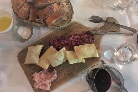 Melbourne Food And Wine Walking Tour - Darwin Holiday 8