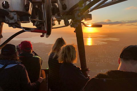 Balloon Flights In Geelong - Darwin Holiday 3