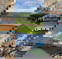 Yarra Valley Winery Tour In a Luxury Vehicle - Darwin Holiday